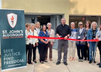 Ribbon cutting 250x275